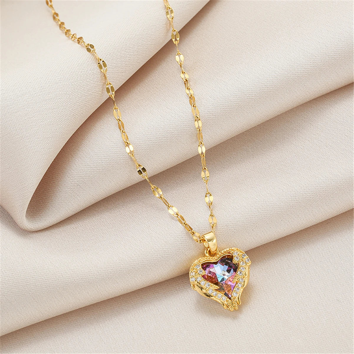 HART HANGER KETTING (CRYSTAL)