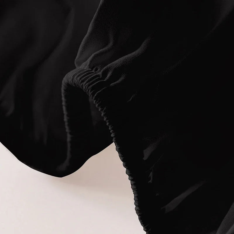 SOLID MATTE FITTED BEDSHEET (ZWART)