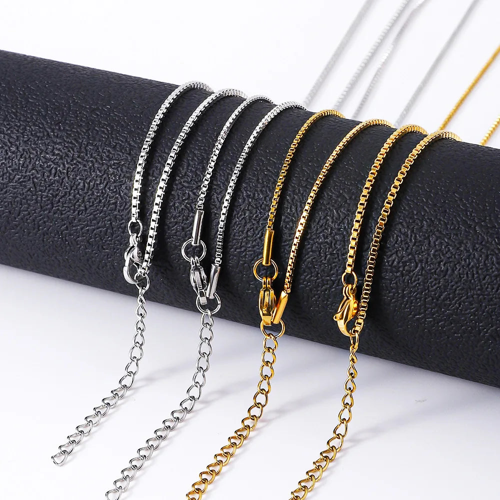 STAINLESS STEEL BOX CHAIN NECKLACE (GOUD)
