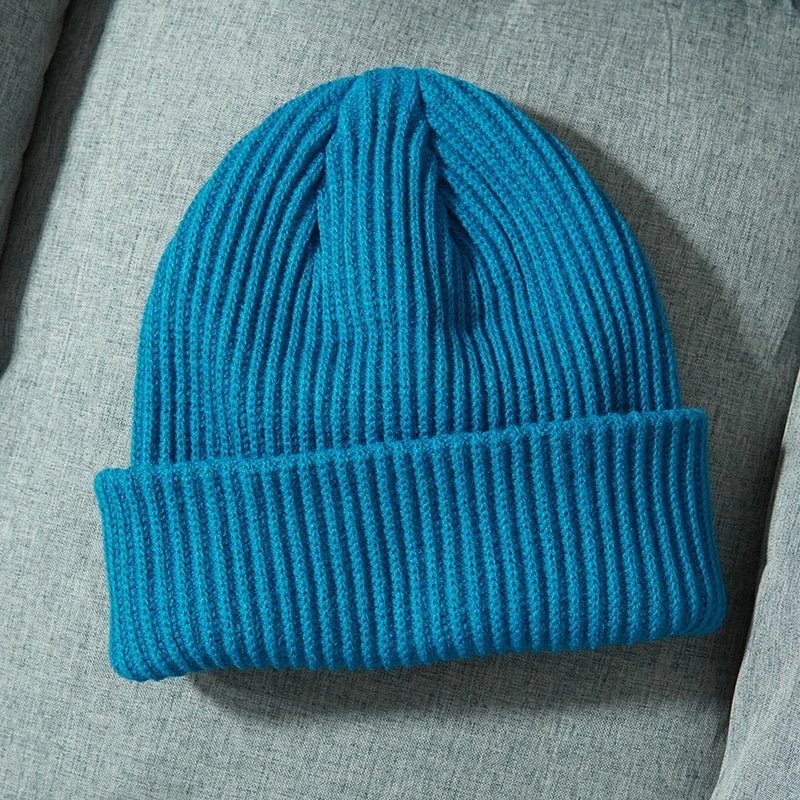 SOS STORE | GEBREIDE BEANIE (UNISEX) - SOS STORE