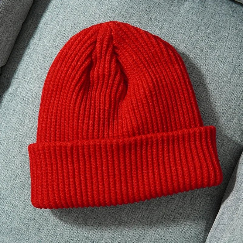 SOS STORE | GEBREIDE BEANIE (UNISEX) - SOS STORE